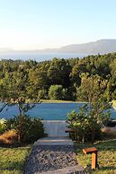 Lake Lodge