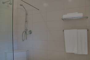 Ilanda Guest House