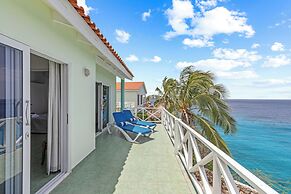 Lagoon Ocean Resort