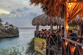 Lagoon Ocean Resort