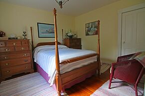 Fairmount Bed & Breakfast