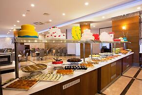 Ramada Resort by Wyndham Side
