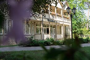 Aparthotel Wooden Villa