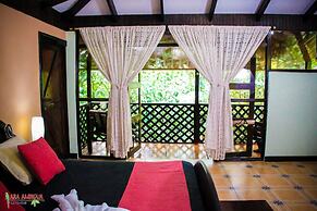 Ara Ambigua Lodge
