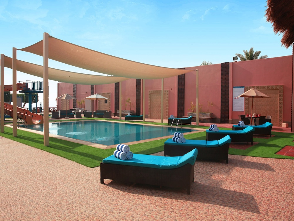 Dana Beach Resort