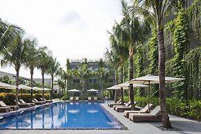 Naman Retreat