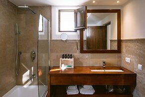 Casa Maca Hotel