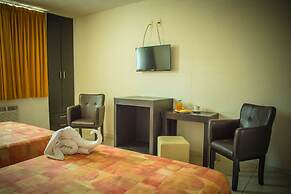 Sara Suites Ixtapa