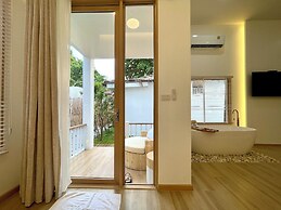 Tonsak Resort