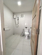 Tonsak Resort
