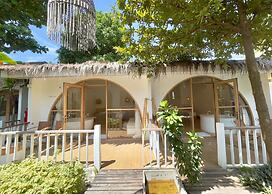 Tonsak Resort