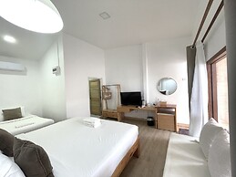 Tonsak Resort