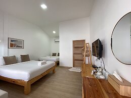 Tonsak Resort