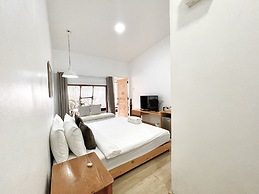 Tonsak Resort
