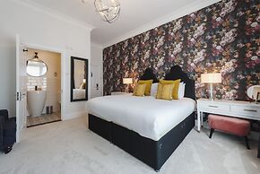 Somerset House Hotel & Restaurant