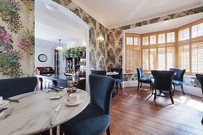 Somerset House Hotel & Restaurant