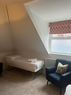 Somerset House Hotel & Restaurant