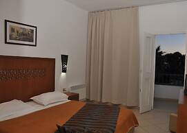 Hotel El Fell