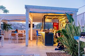 Via Farilya Hotel
