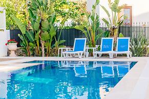 Via Farilya Hotel