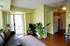 Maplewood Suites - Square One