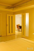 Days Inn by Wyndham Yueyang Train Station