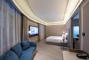 Mercure Qingdao Downtown
