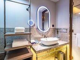 Mercure Qingdao Downtown