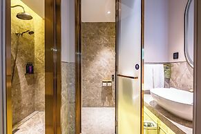 Mercure Qingdao Downtown