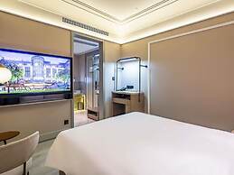Mercure Qingdao Downtown