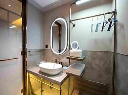Mercure Qingdao Downtown
