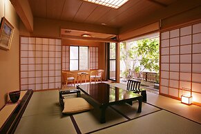Hayamakan