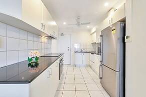 Darwin Executive Studio