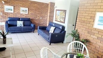 Joanne Apartments