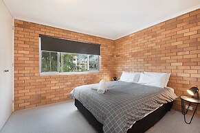 Joanne Apartments