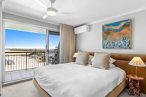 Joanne Apartments
