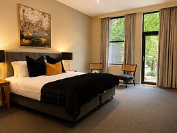 The Grand Oaks Resort
