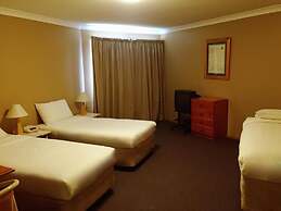 Man From Snowy River Hotel