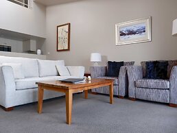 Squatter's Run Apartments