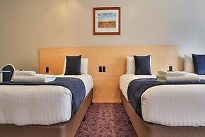 Albert Motel