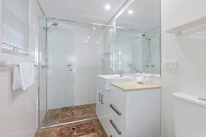 Balboa Holiday Apartments