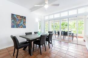 Balboa Holiday Apartments