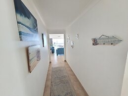 Surfers Chalet