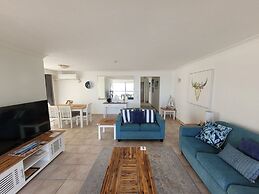 Surfers Chalet