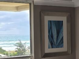 Surfers Chalet
