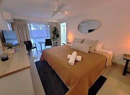 Surfers Chalet