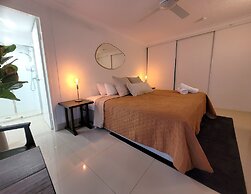 Surfers Chalet