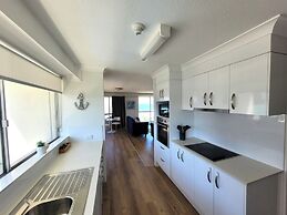 Surfers Chalet