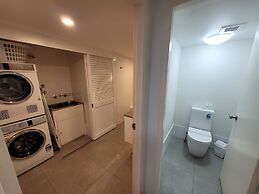 Surfers Chalet