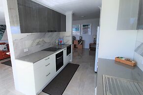 Surfers Chalet